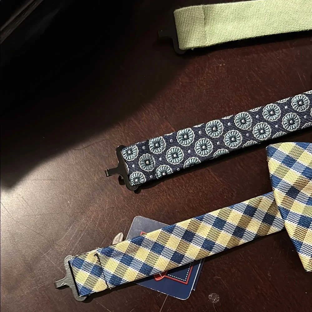 Saddlebred boys Green, Blue, and Yellow Bow Tie Set lot of 3